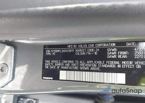 2017 Volvo S60 T5 Dynamic из США, поврежденный, VIN YV126MFL2H2423611